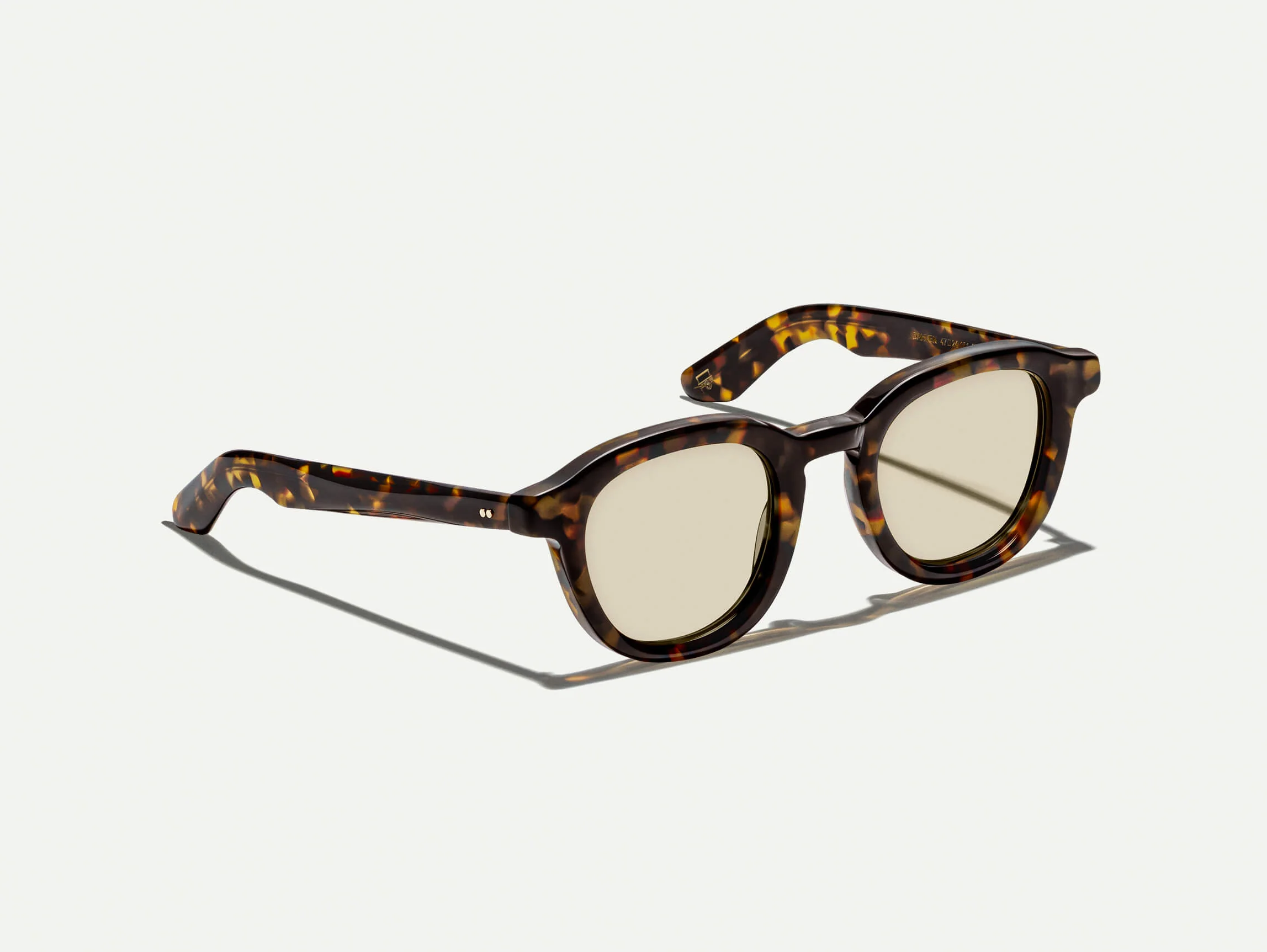 DAHVEN WITH AMBER+ - Image 11